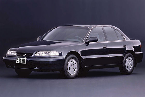 Covorase Auto Hyundai Sonata Y3 (1993-1998)